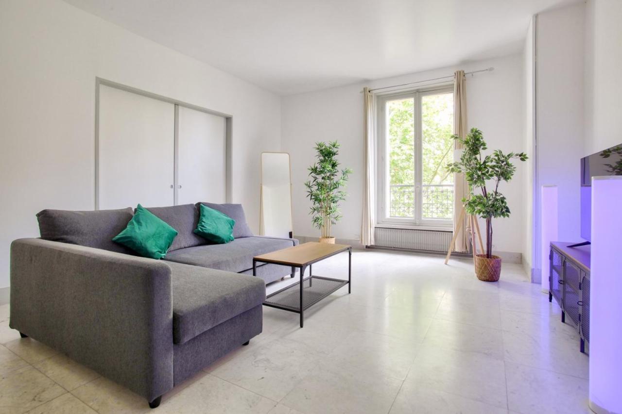 2 Bedrooms Tour Eiffel Rapp Paris Extérieur photo